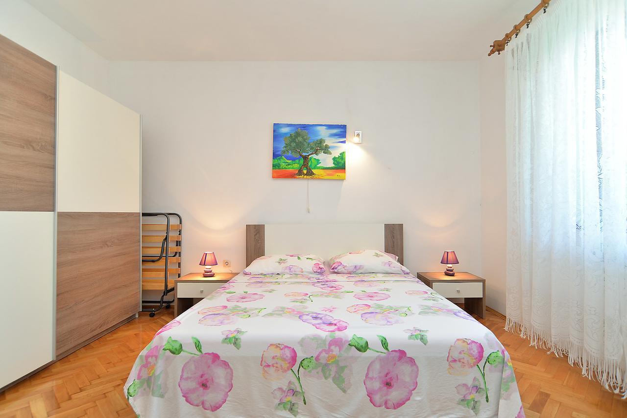 Apartments Gracijano 1724 Ližnjan Εξωτερικό φωτογραφία