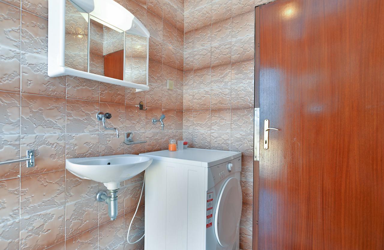 Apartments Gracijano 1724 Ližnjan Εξωτερικό φωτογραφία