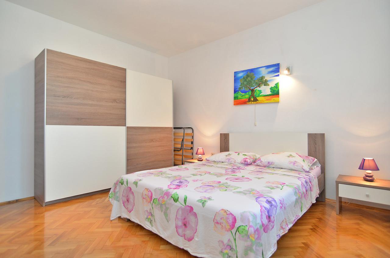 Apartments Gracijano 1724 Ližnjan Εξωτερικό φωτογραφία
