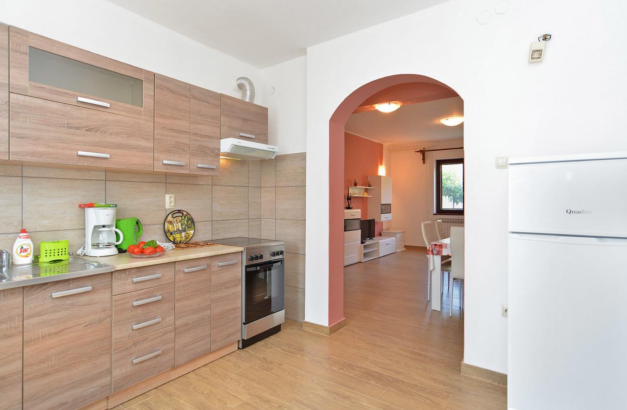 Apartments Gracijano 1724 Ližnjan Εξωτερικό φωτογραφία