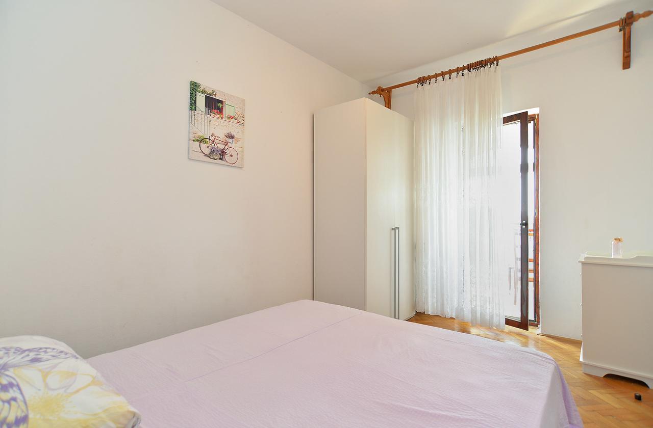 Apartments Gracijano 1724 Ližnjan Εξωτερικό φωτογραφία