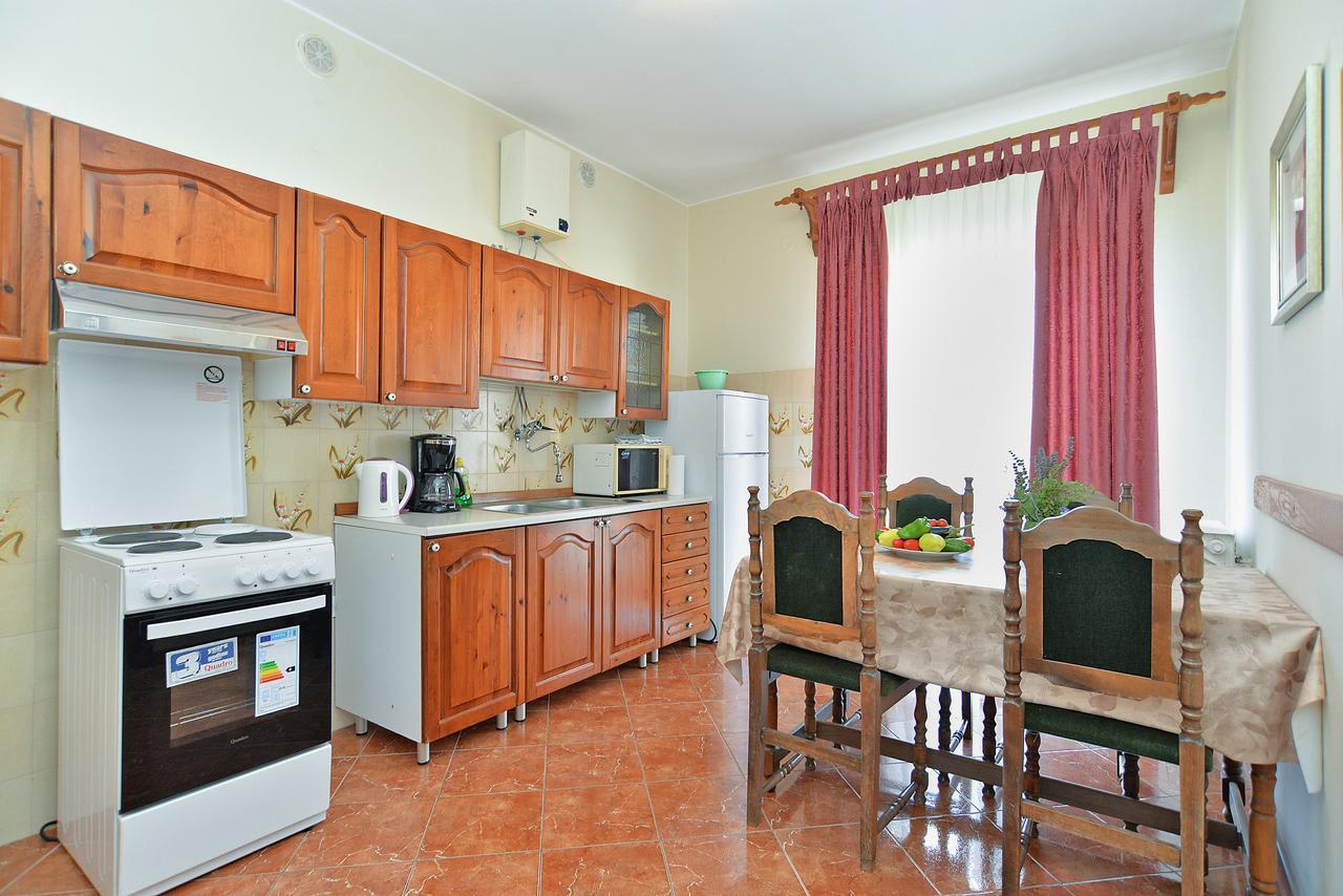 Apartments Gracijano 1724 Ližnjan Εξωτερικό φωτογραφία