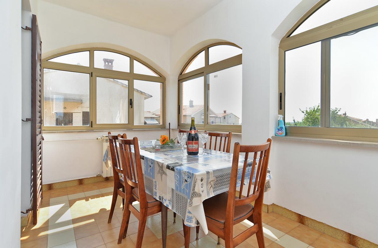 Apartments Gracijano 1724 Ližnjan Εξωτερικό φωτογραφία